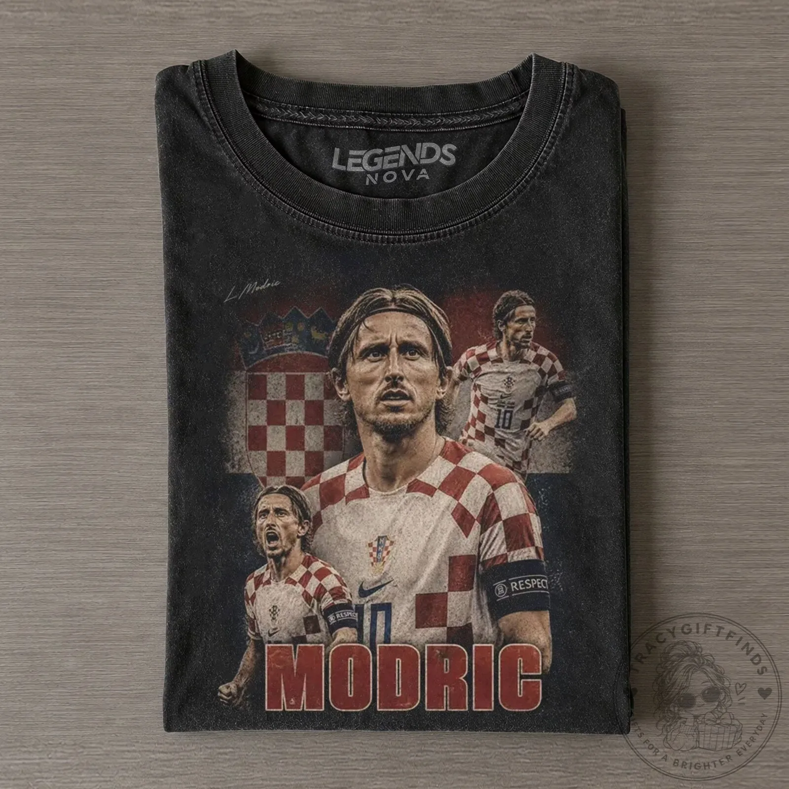 Graphic T-Shirt Featuring Football Legend Luka Modrić from Croatia