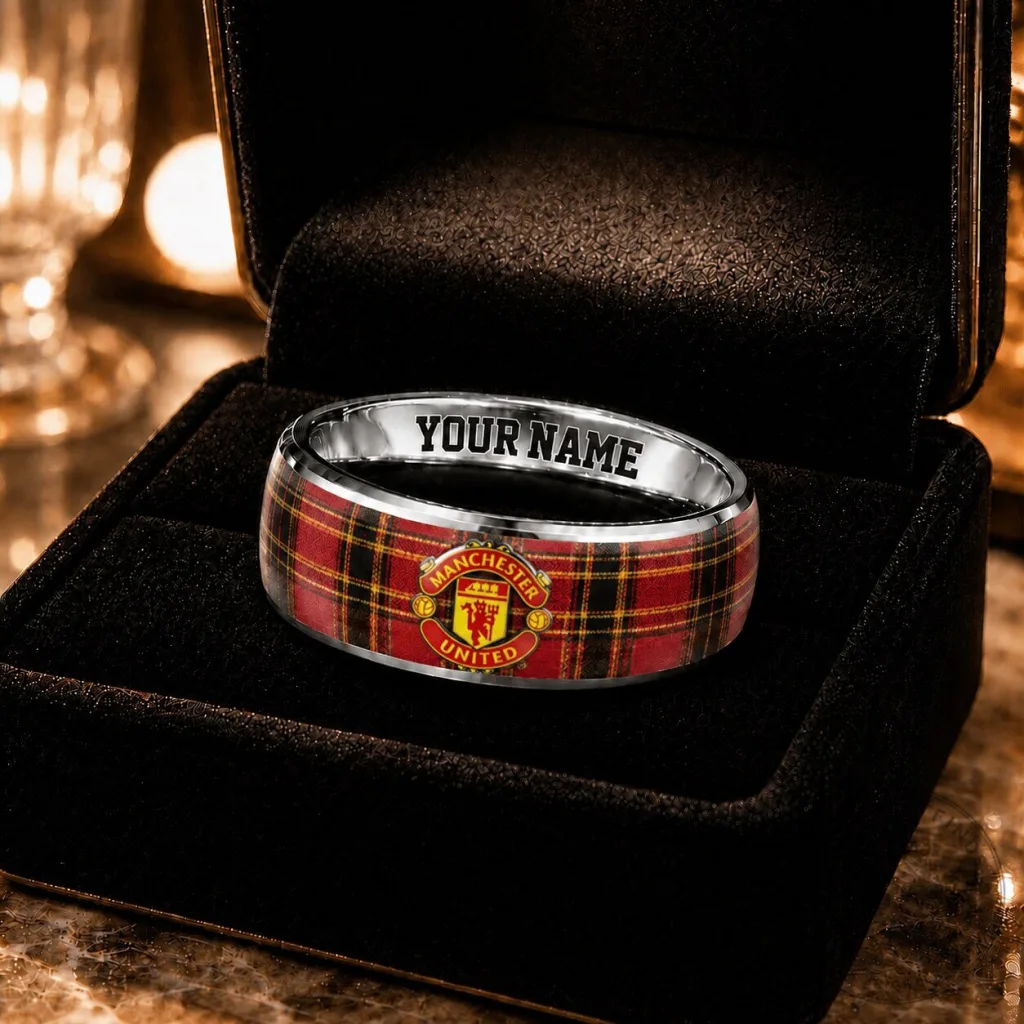 Manchester United Football Club Plaid Pattern Custom Engraved Ring Manchester United Football Club Plaid Pattern Custom Engraved Ring