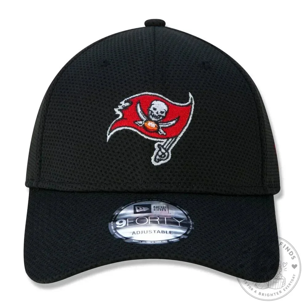 Tampa Bay Buccaneers Black Adjustable Baseball Cap Hat